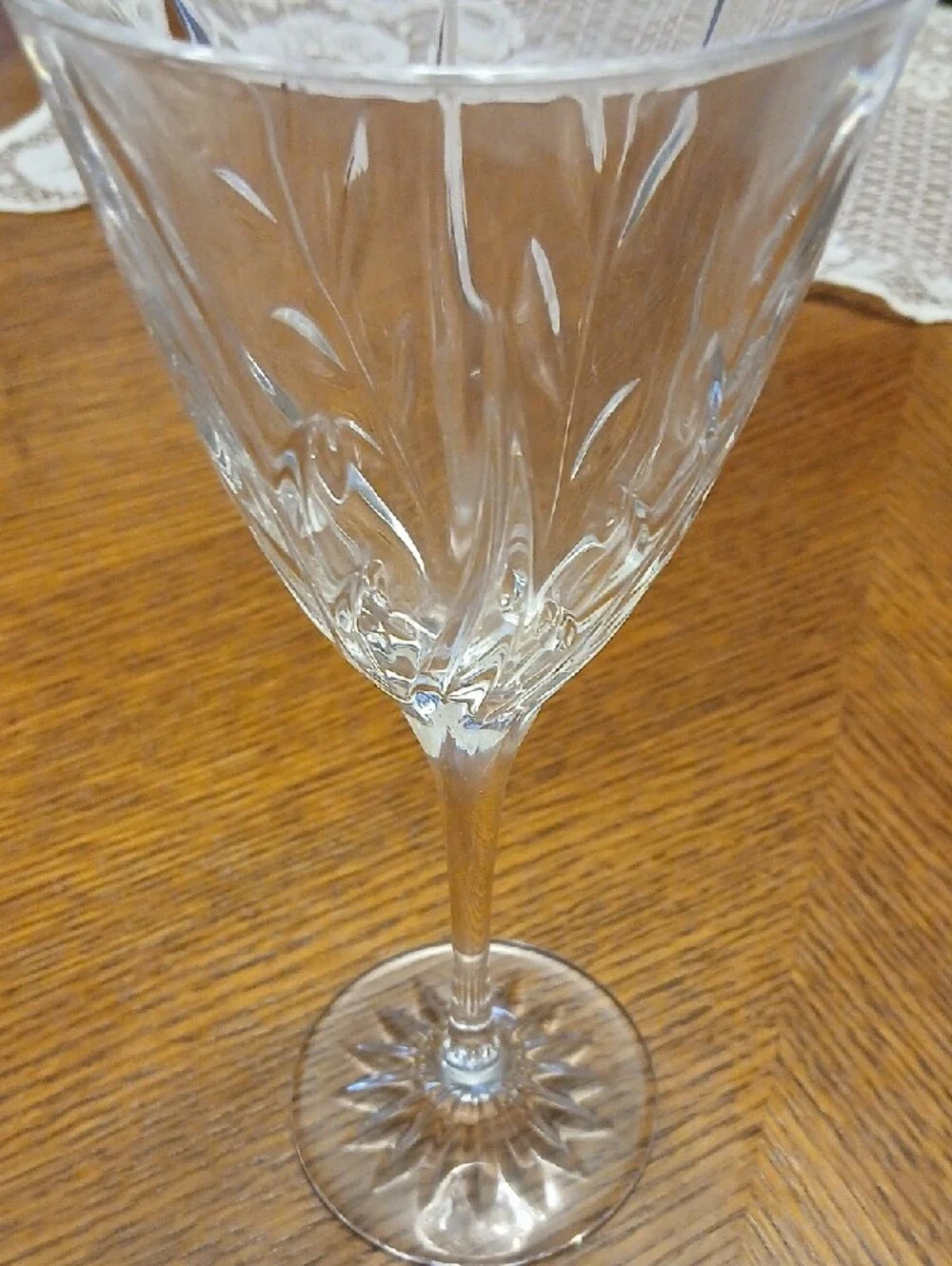 Cristal d'Arques-Durand Crystal Wine Goblet, Cassandra Pattern